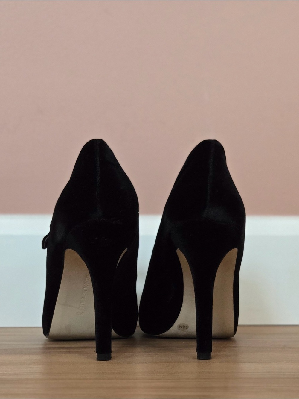 Banana Republic | Natasha Platform Almond Toe Pump | Velvet | US 9.5 - Picture 4 of 5